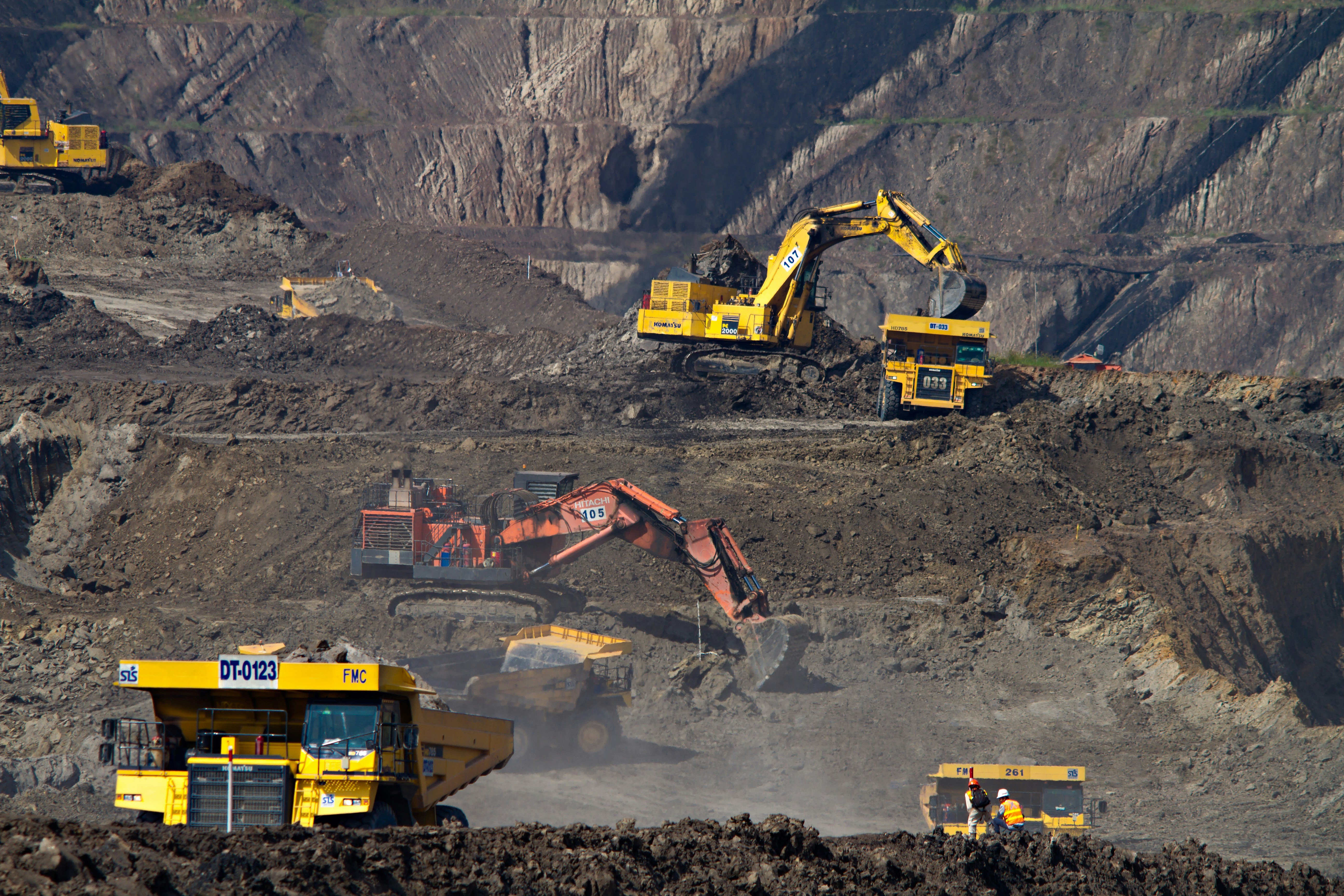 Top Mining Companies Risk Strategies in response to Climate Risk